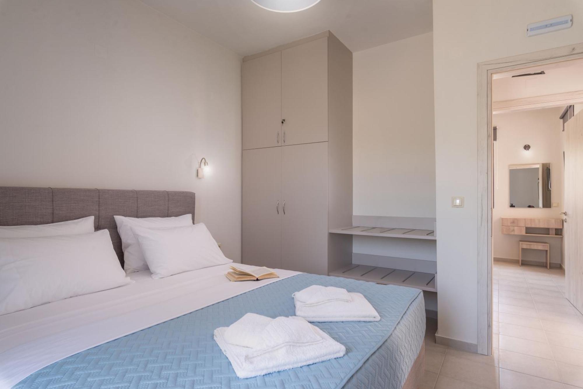 Tesoro Luxury Apartments Сивота Экстерьер фото