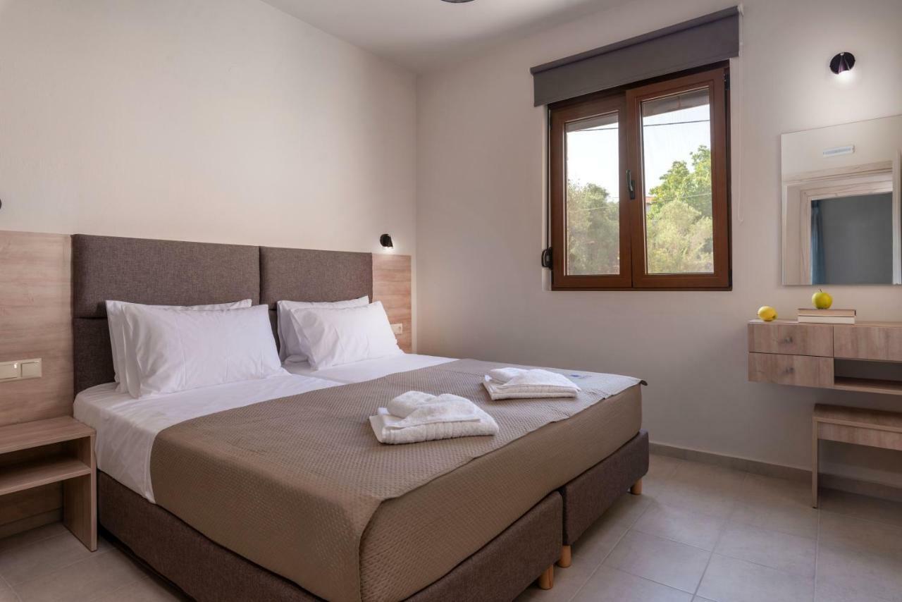 Tesoro Luxury Apartments Сивота Экстерьер фото